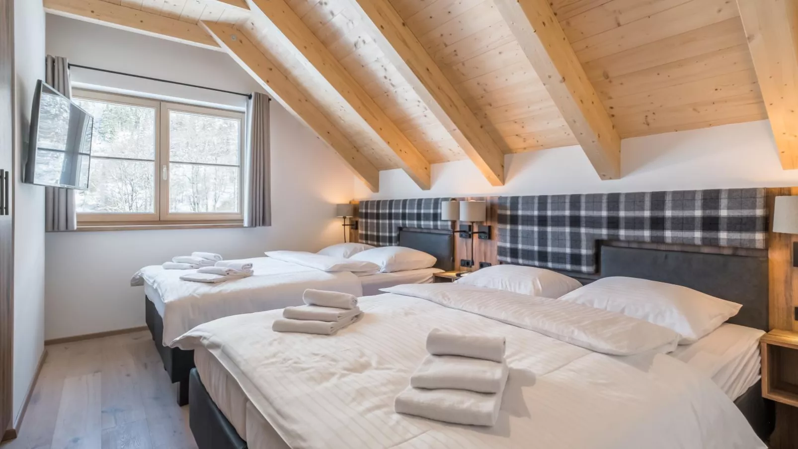 Donnersbach Lodge-Bedroom