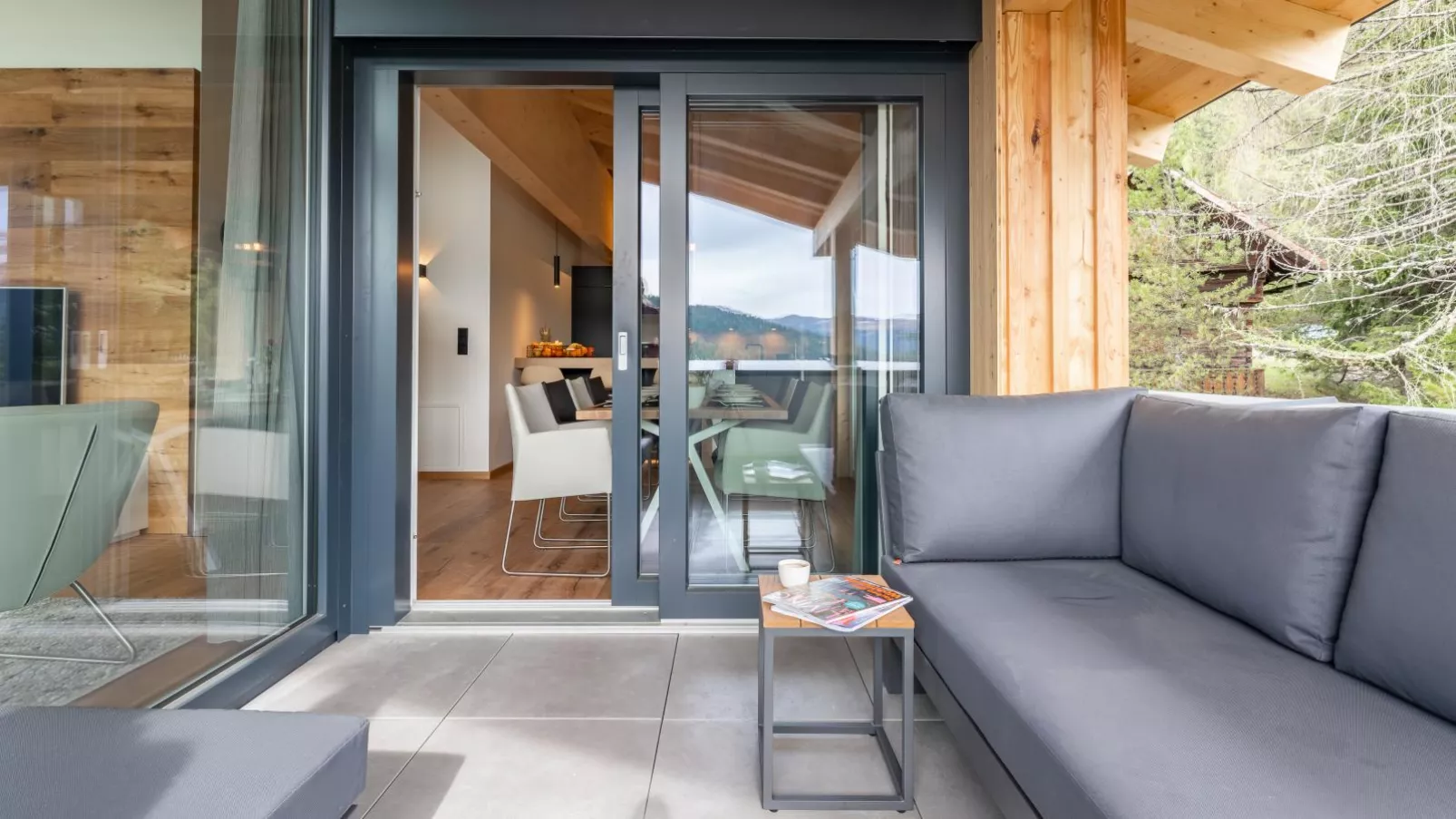 JuJa Lodge-Terrassenbalkon