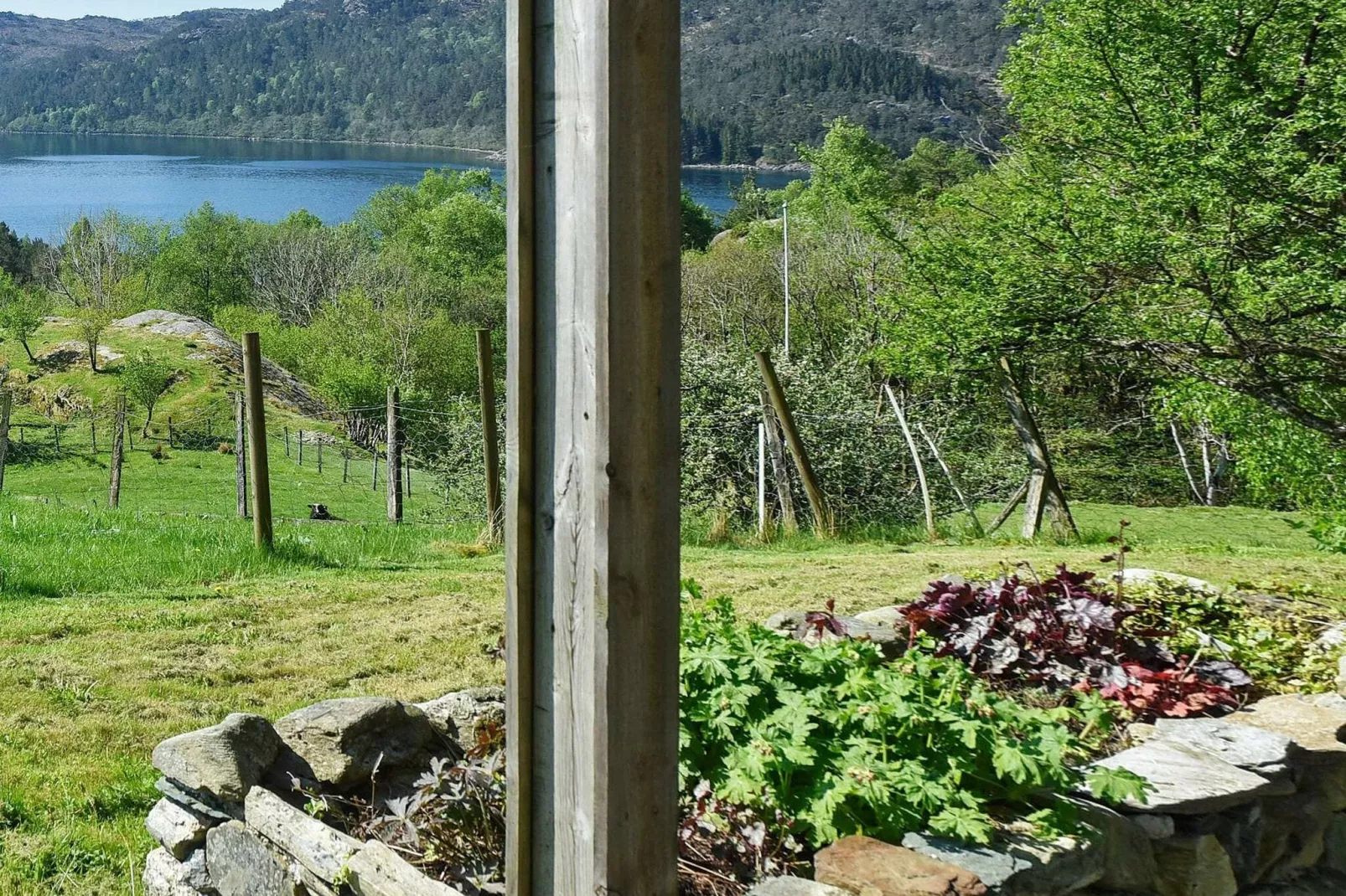 LYNGNASHOLÅ U.ETG-Wasserblick