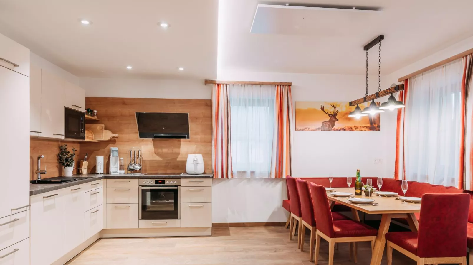 Chalet Thor-Dining room