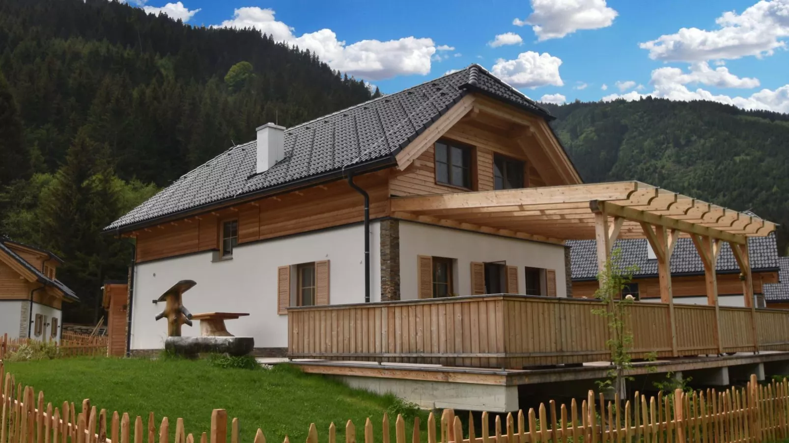 Chalet Thor-Exterior summer