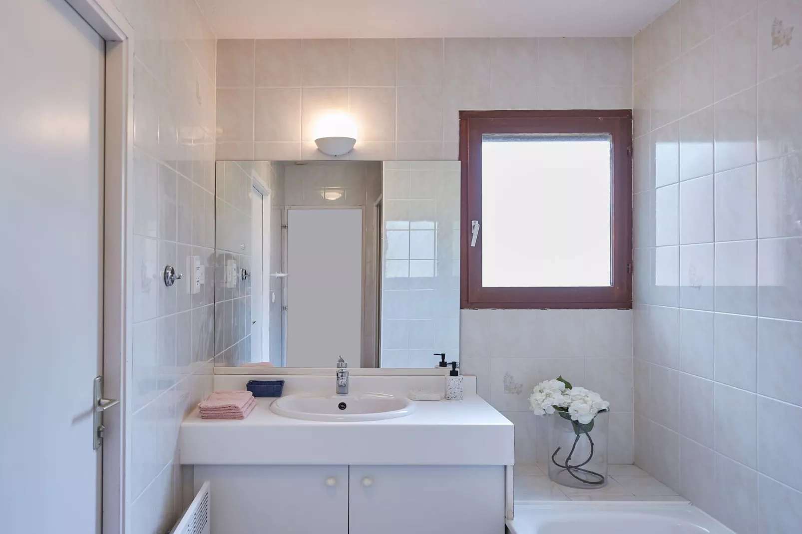 Château de Salles-Bathroom