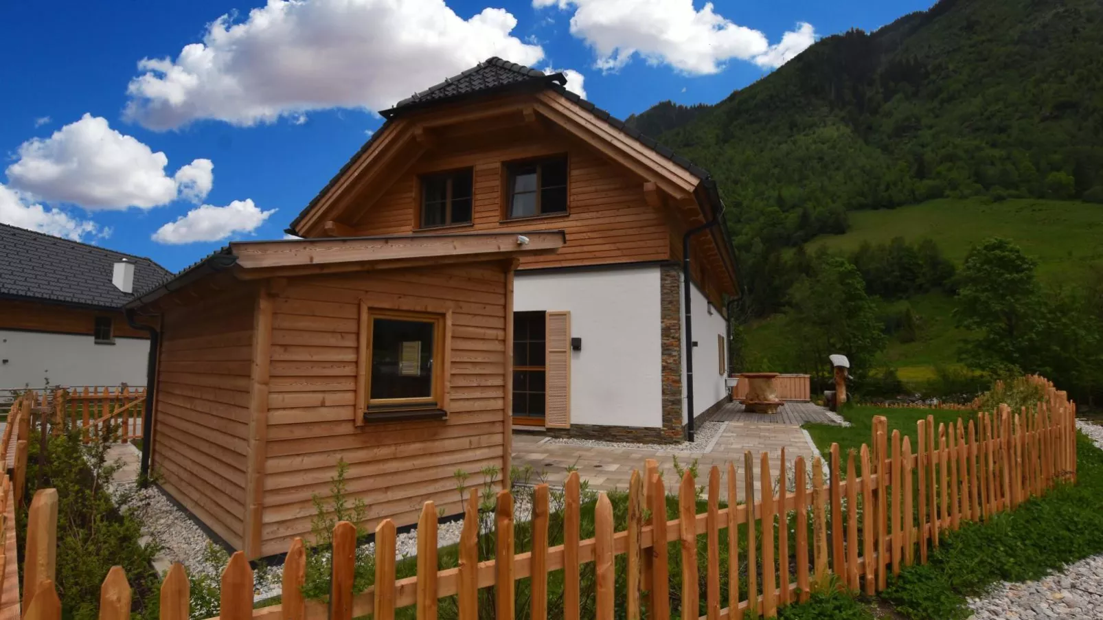 Chalet Thor-Exterior summer