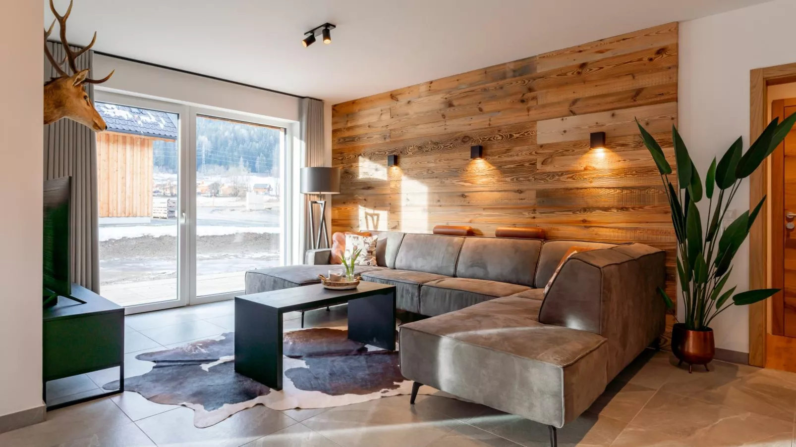 Mountain Chalet Berg-Glück-Living room