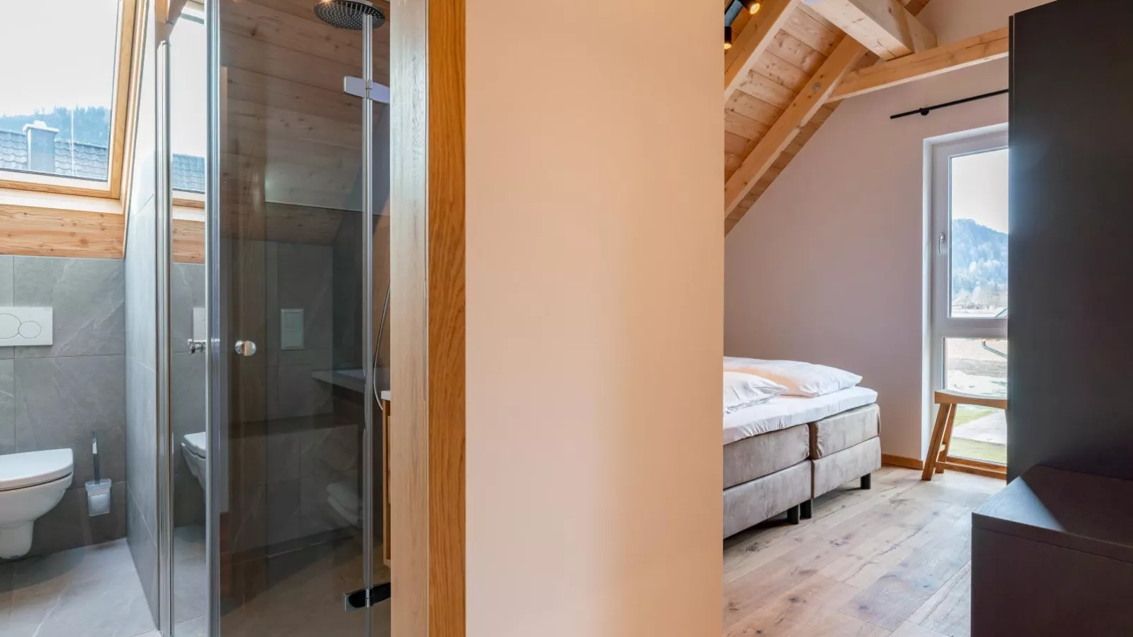 Mountain Chalet Berg-Glück-Bathroom