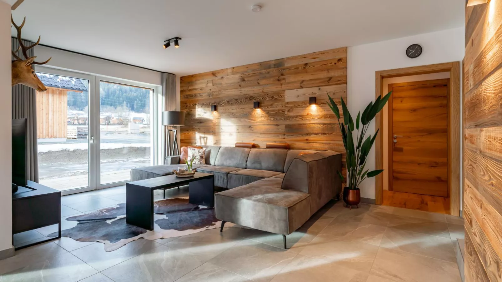 Mountain Chalet Berg-Glück-Living room