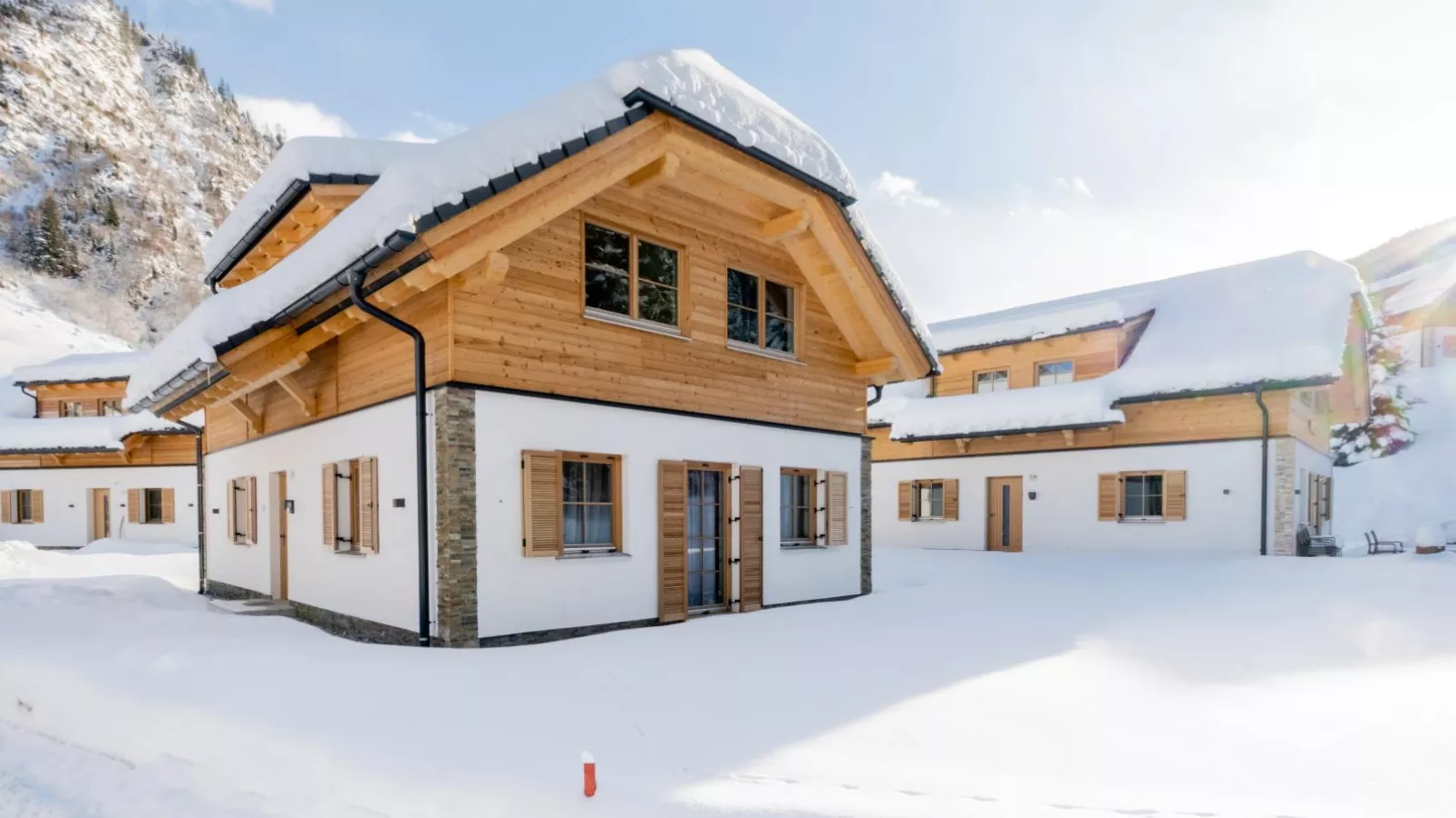 Haus Lilyan-Exterior winter