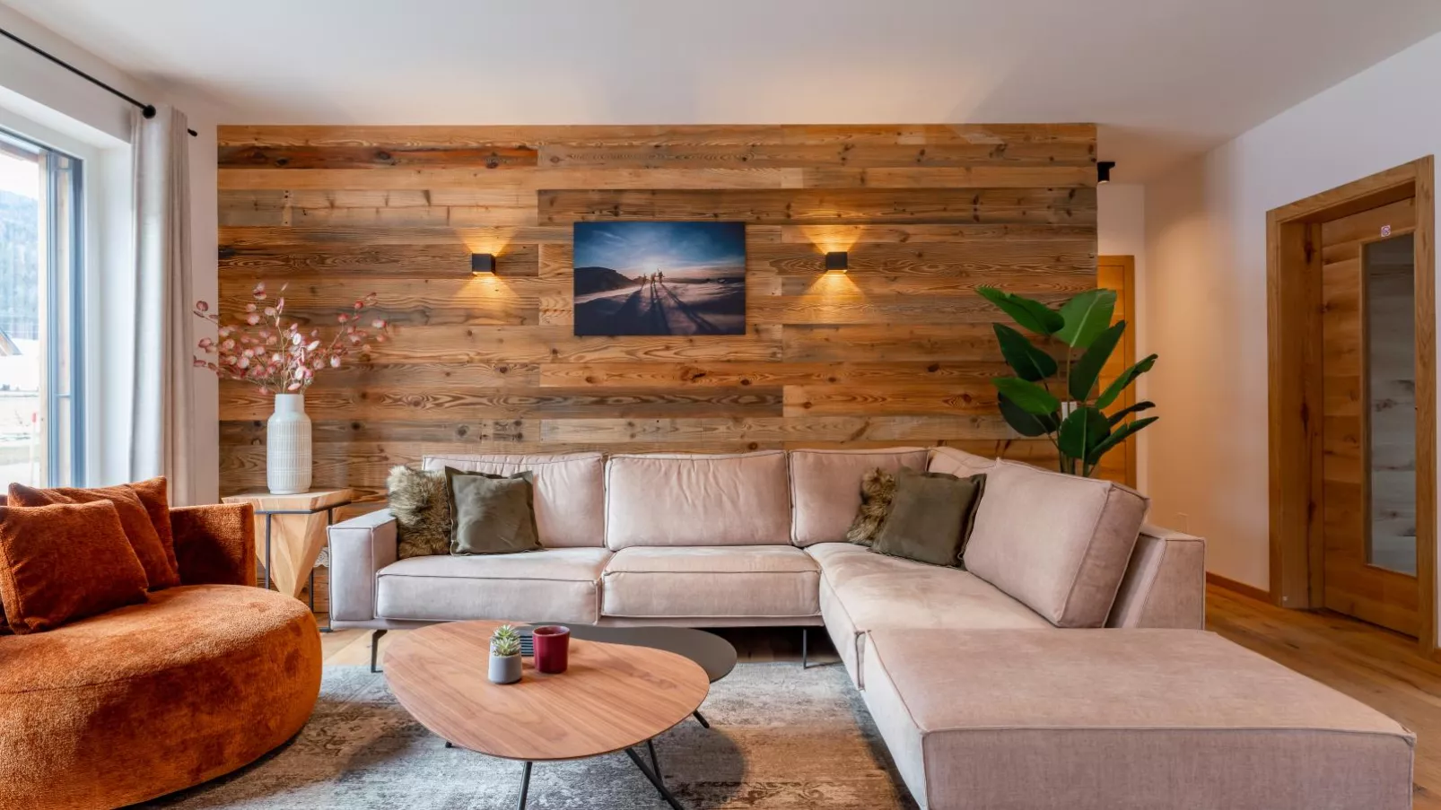 Mountain Chalet Arnica-Living room