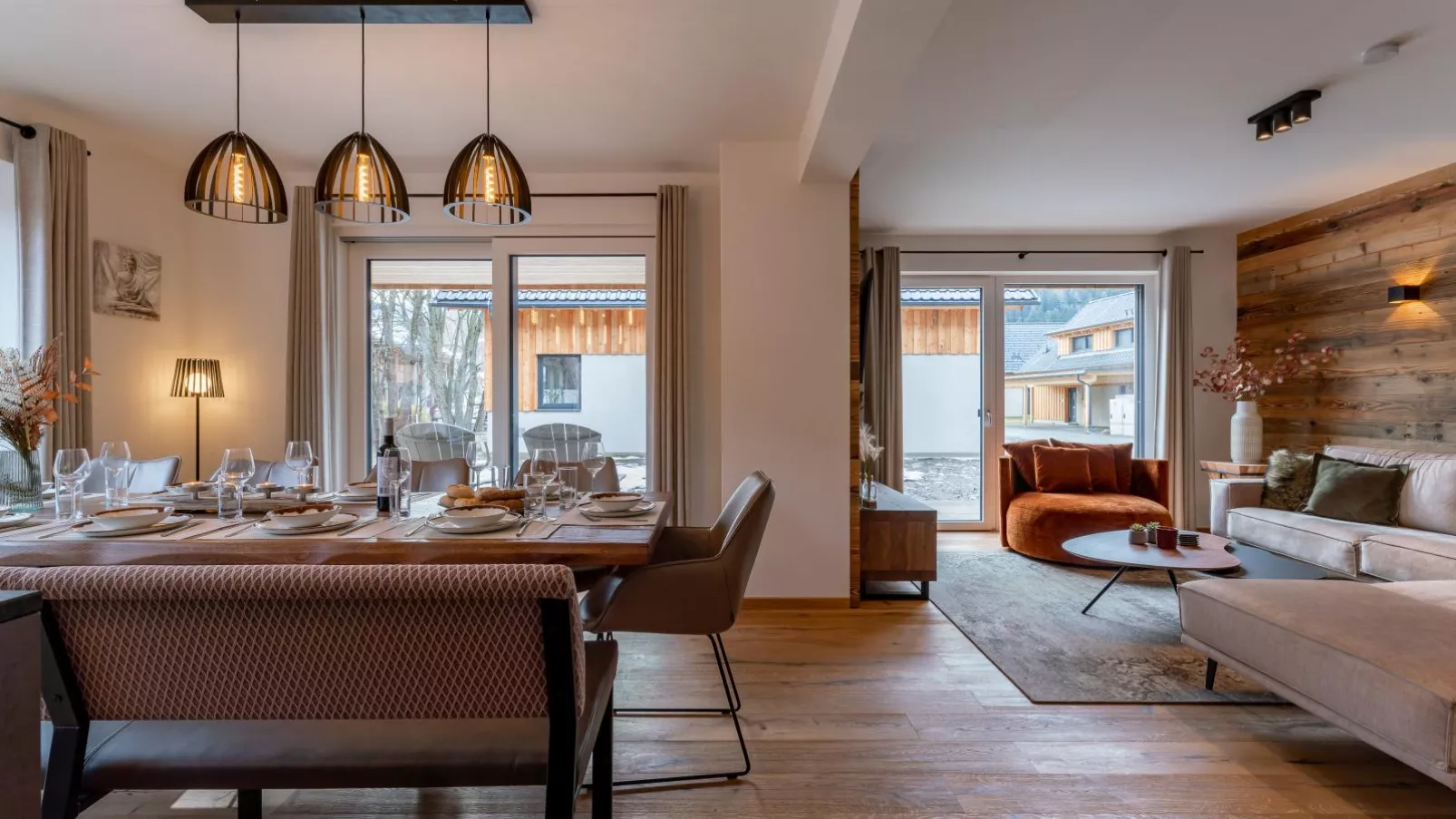 Mountain Chalet Arnica-Dining room
