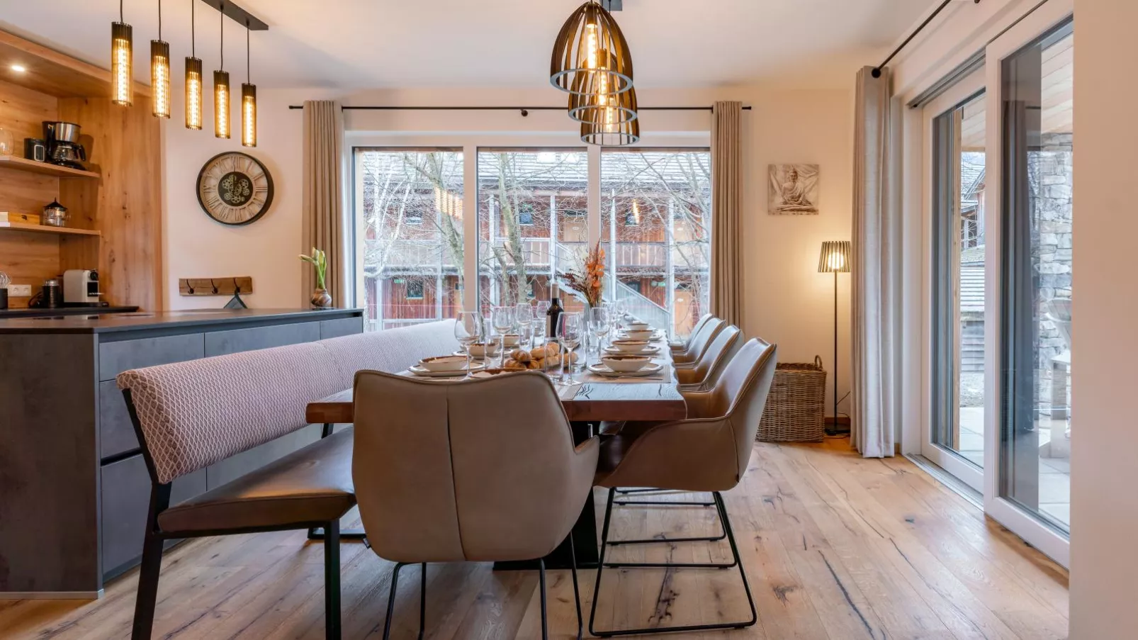 Mountain Chalet Arnica-Dining room