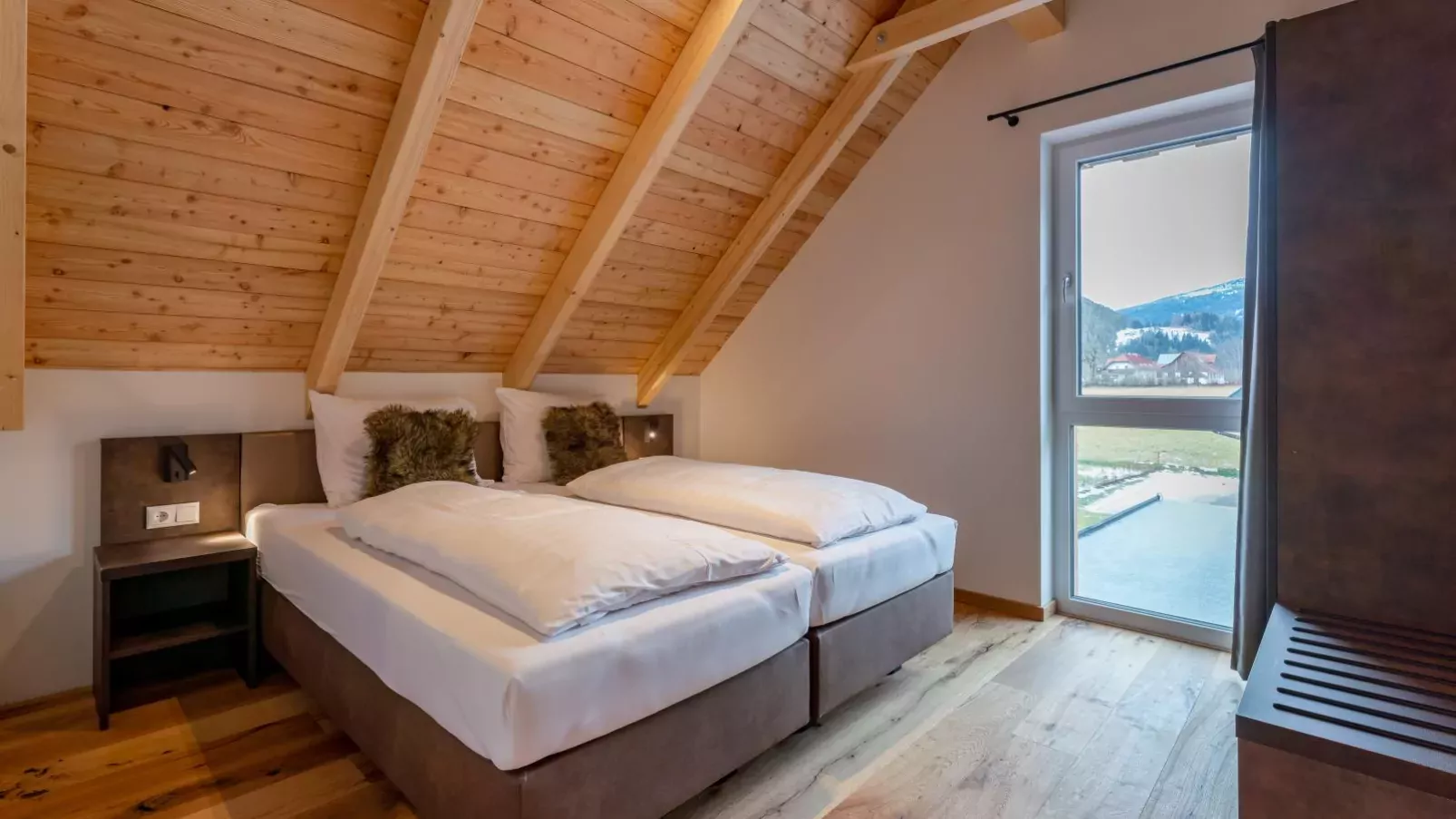 Mountain Chalet Arnica-Bedroom