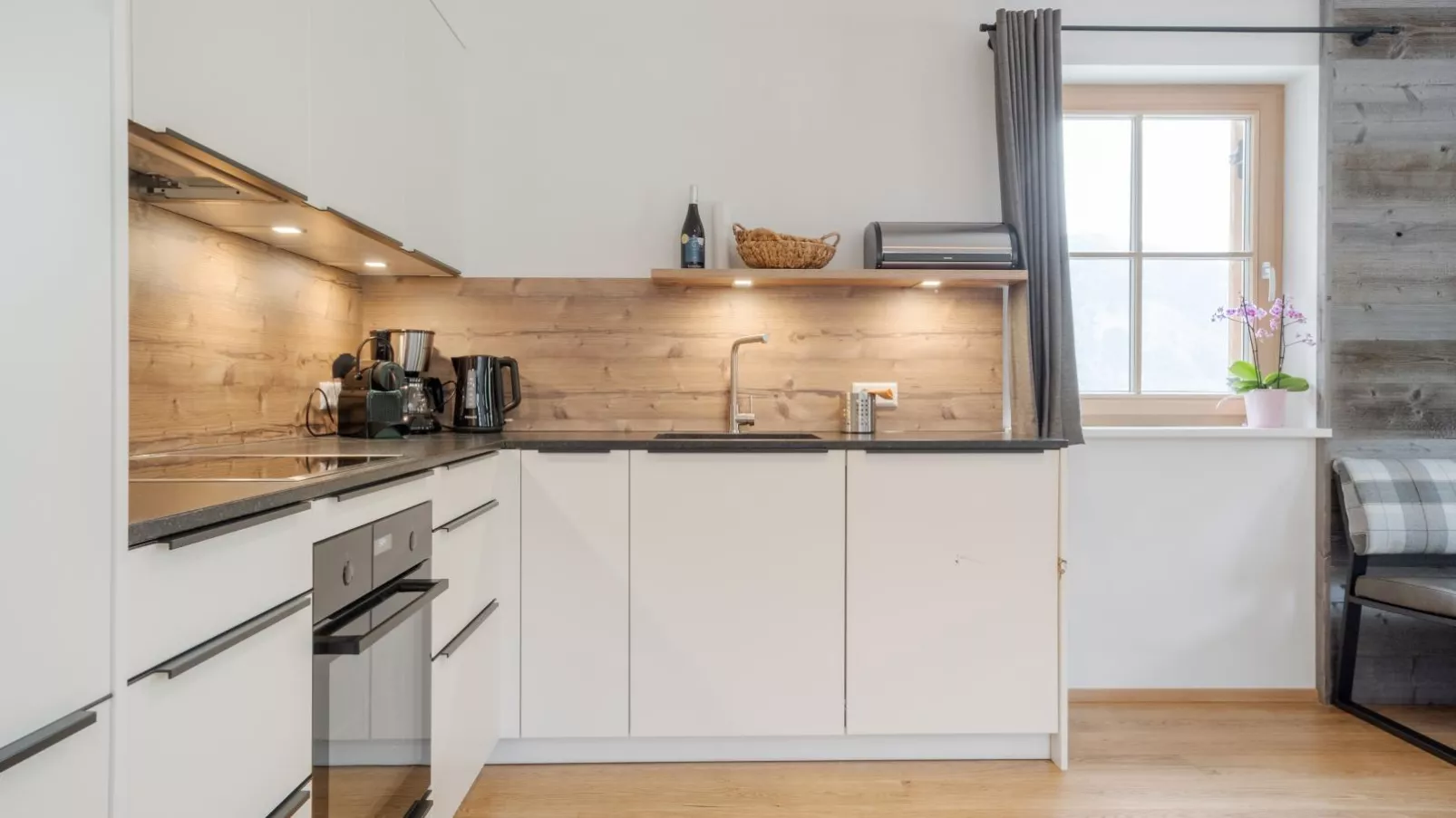 Grebenzen Lodge 1028-Kitchen