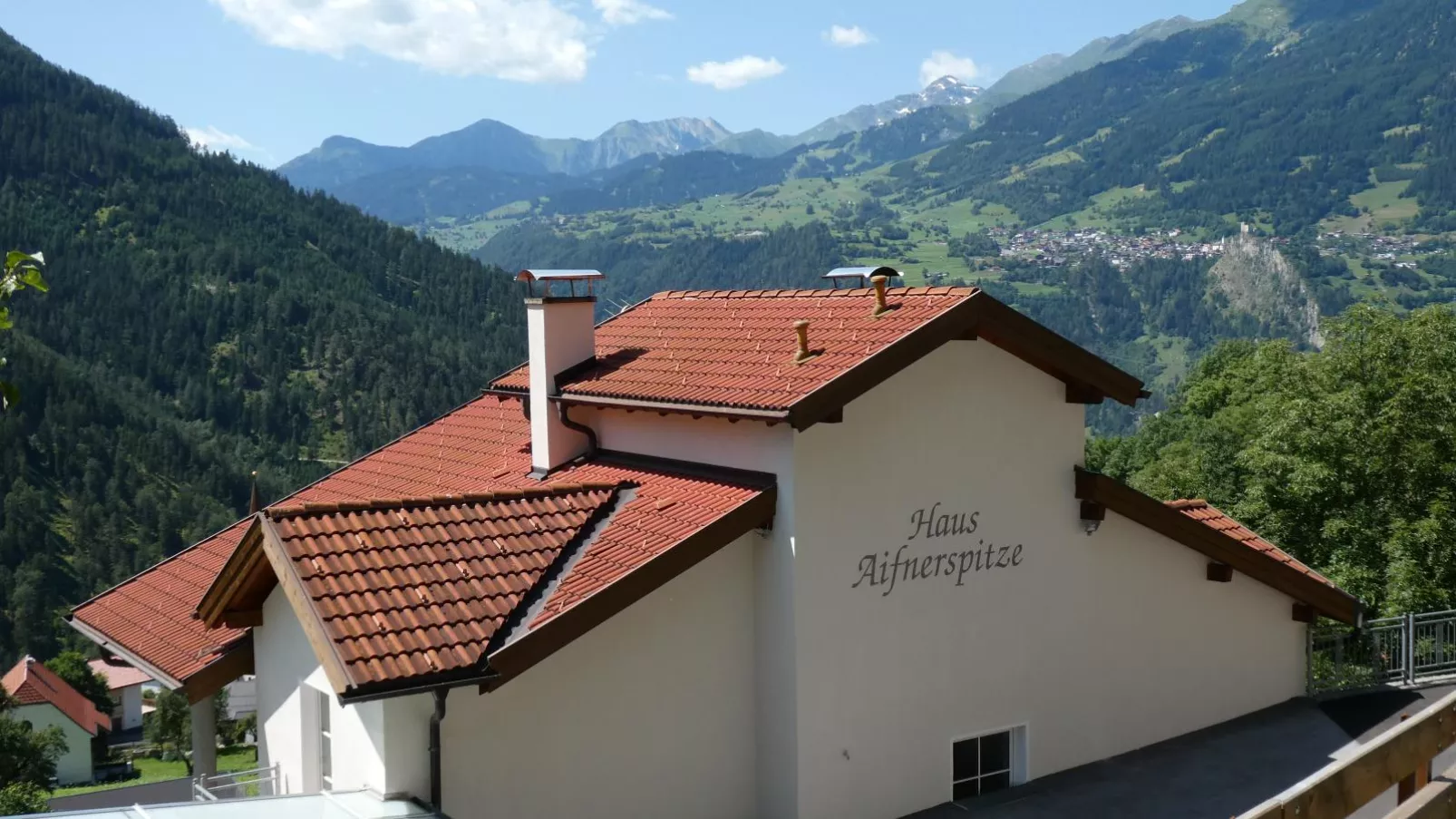 Haus Aifnerspitze-Exterior summer