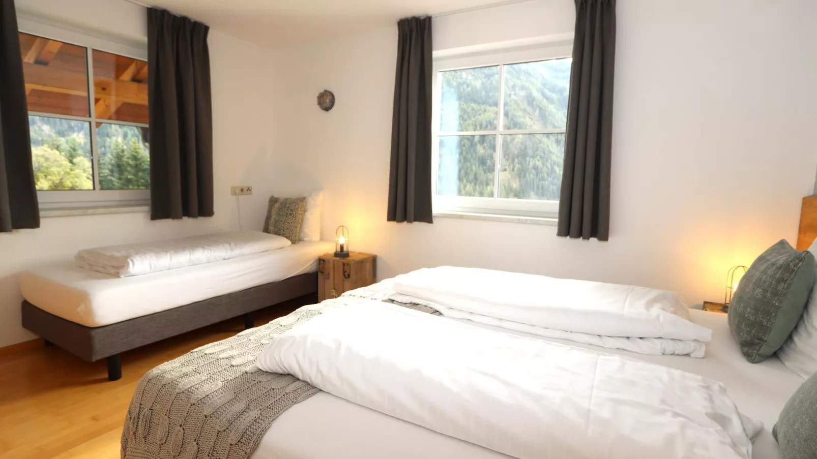 Haus Aifnerspitze-Bedroom