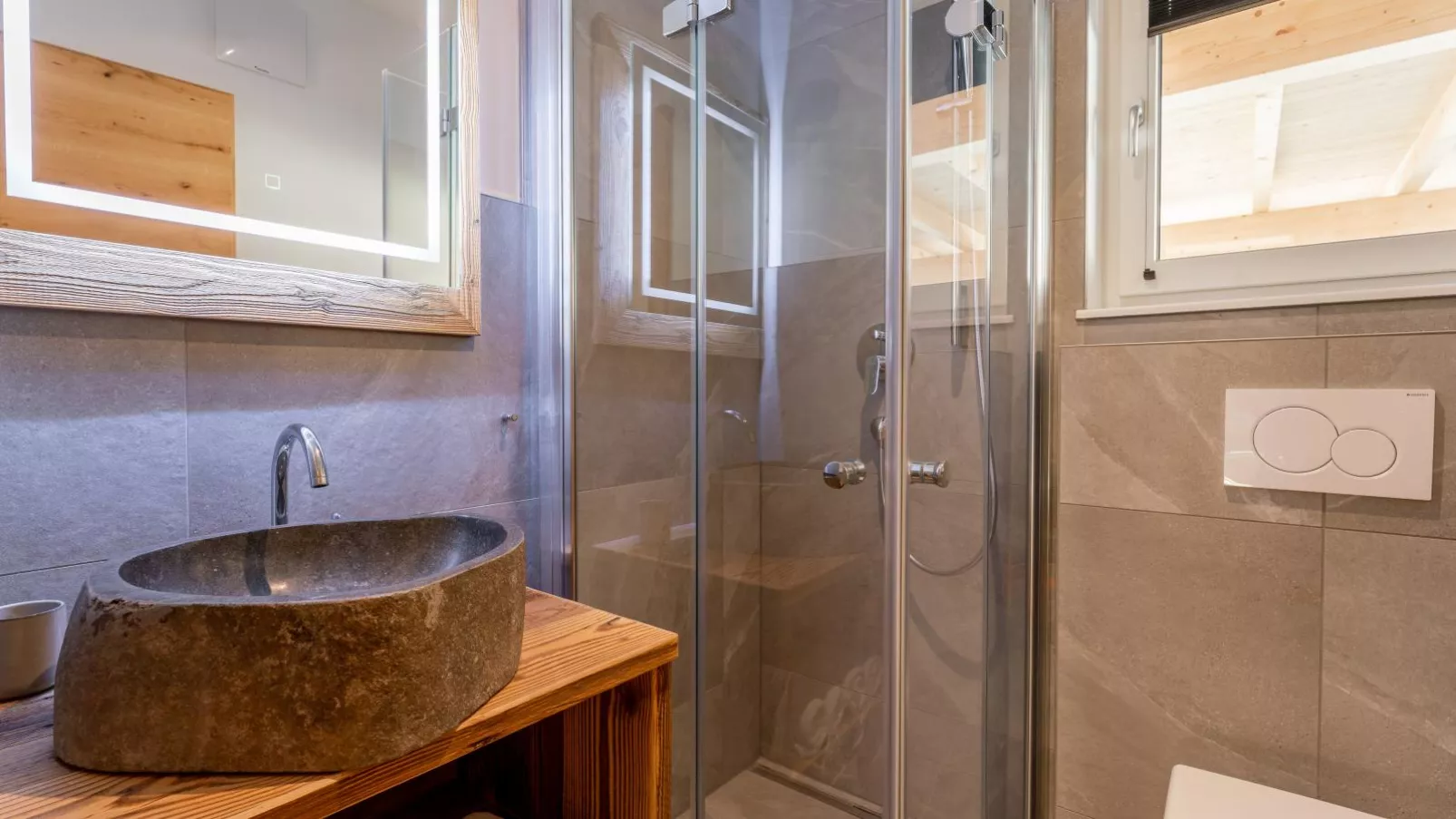 Mountain Chalet Bakkershof-Bathroom