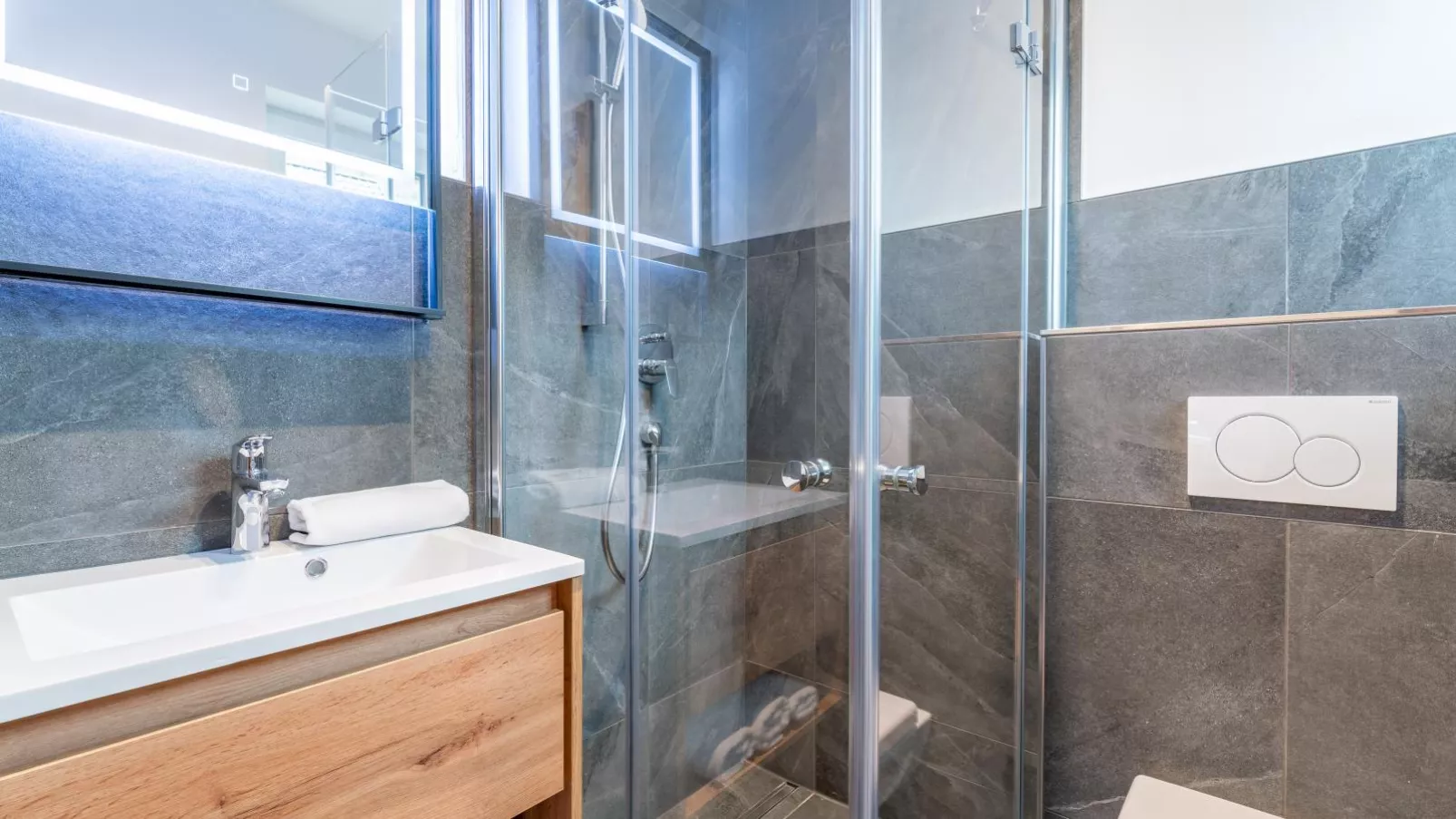 Mountain Chalet Alpinchique 2-Bathroom