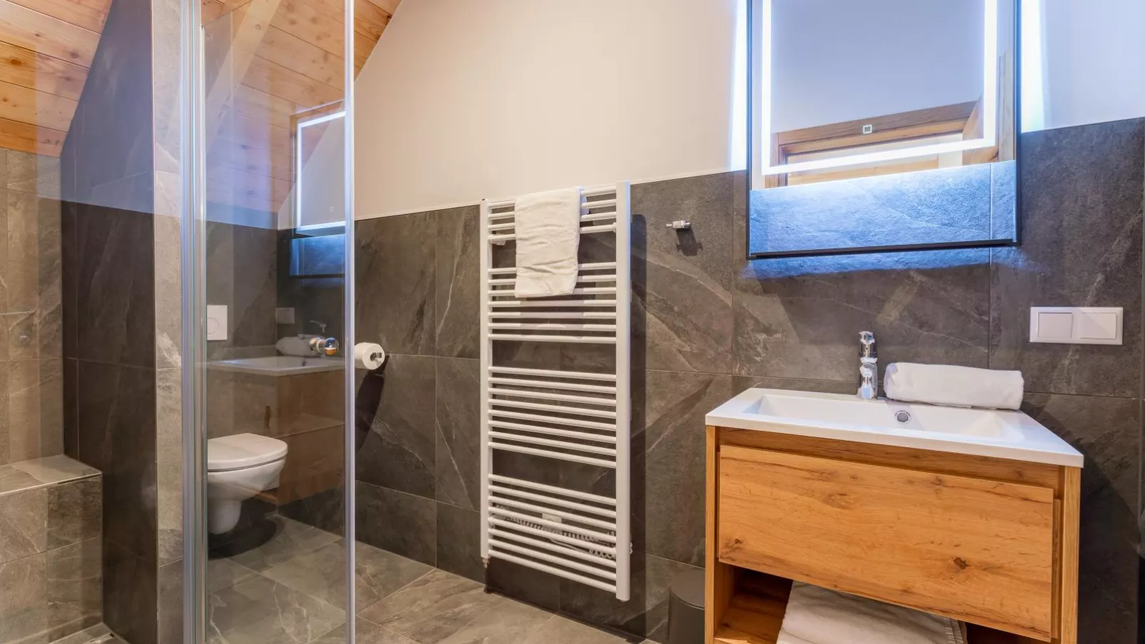 Mountain Chalet Alpinchique 2-Bathroom