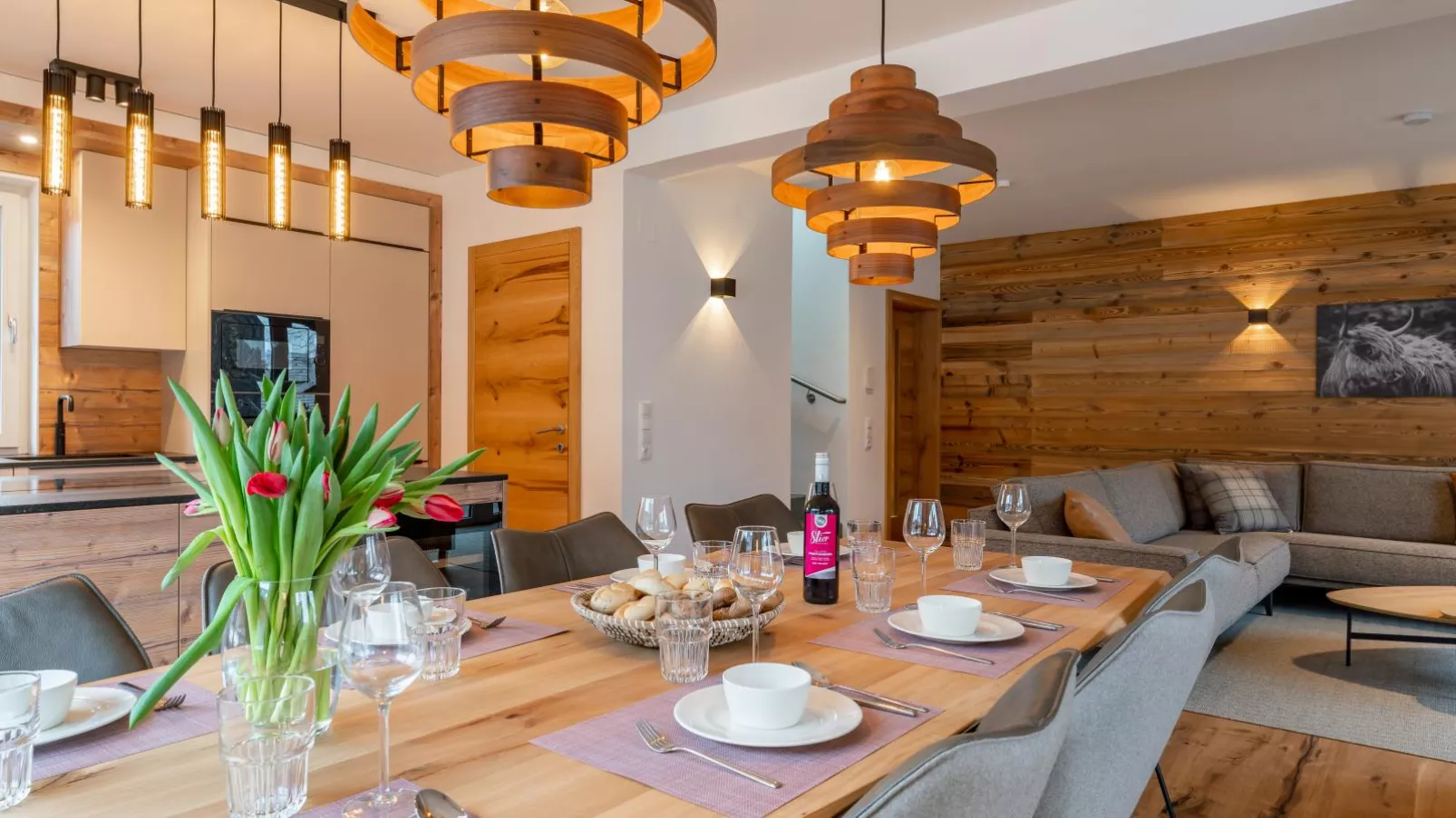 Mountain Chalet Alpinchique 2-Dining room
