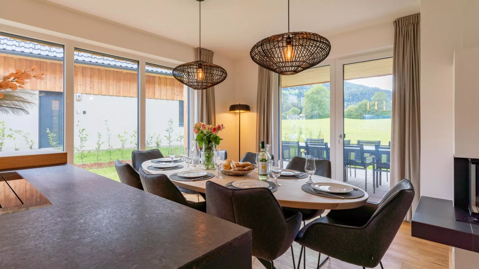 Mountain Chalet Alpinchique-Dining room