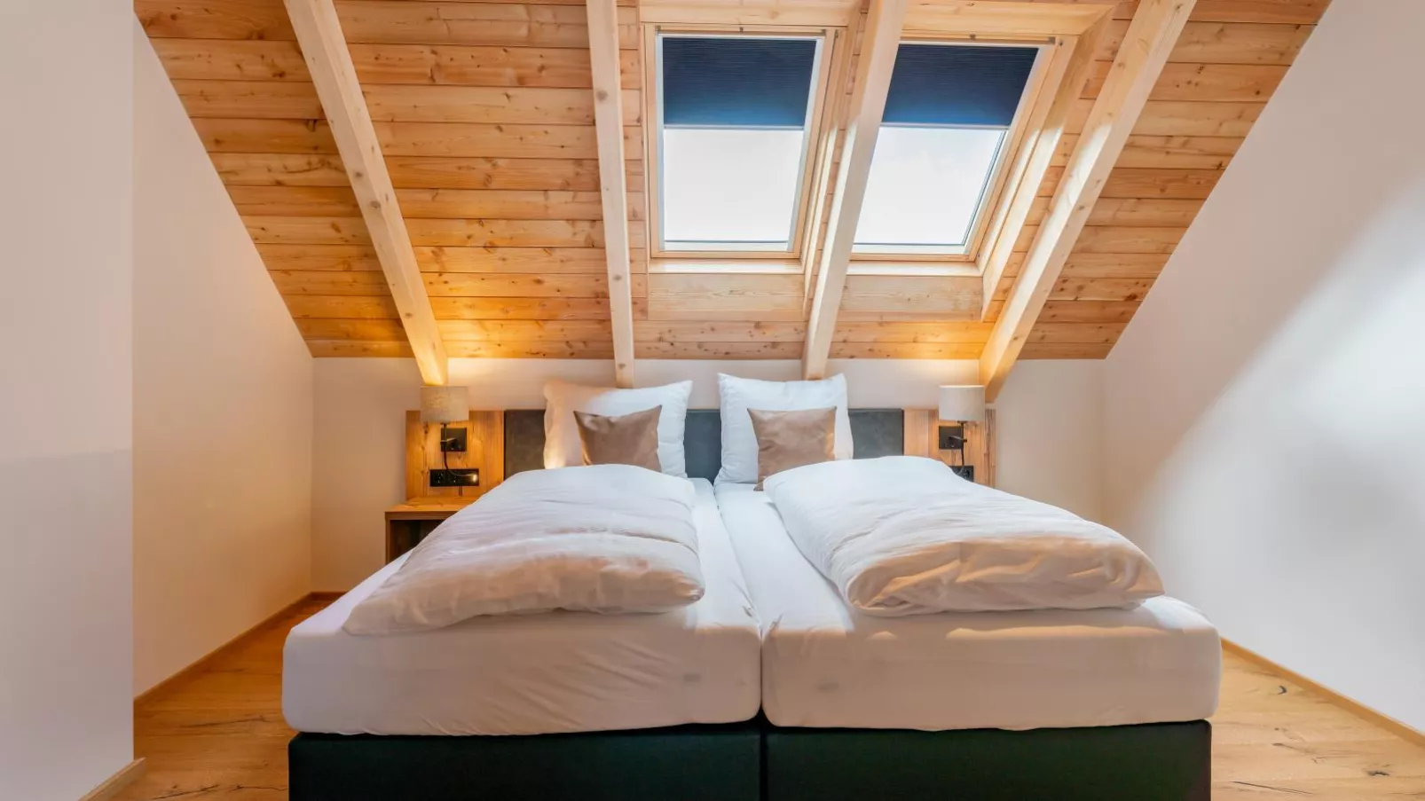 Mountain Chalet Alpinchique-Bedroom