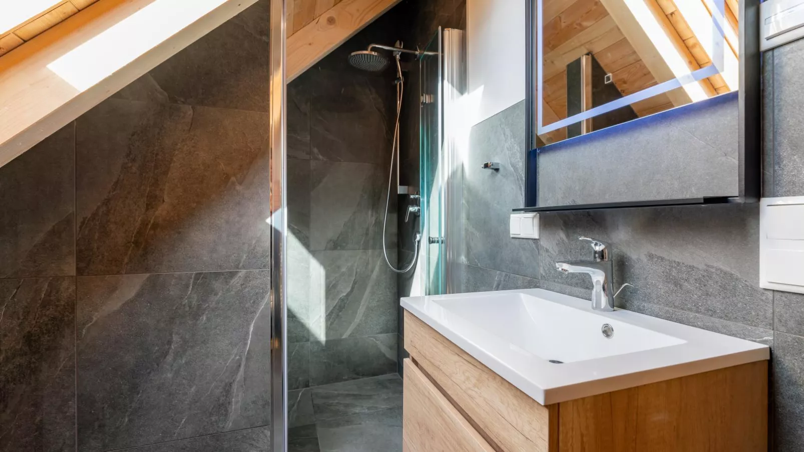 Mountain Chalet Alpinchique-Bathroom