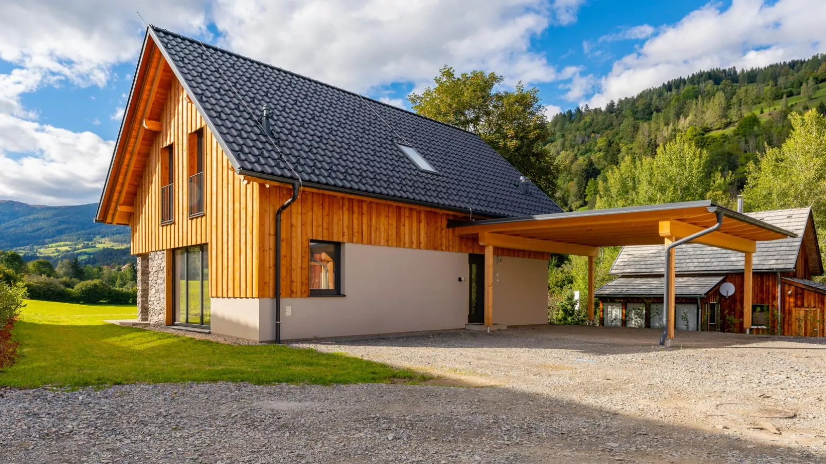 Mountain Chalet Alpinchique-Exterior summer