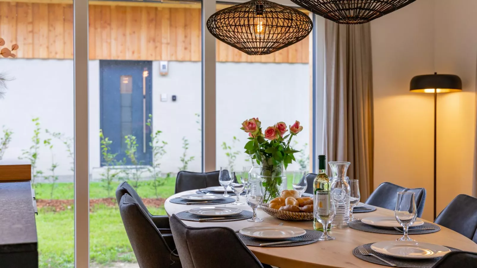 Mountain Chalet Alpinchique-Dining room