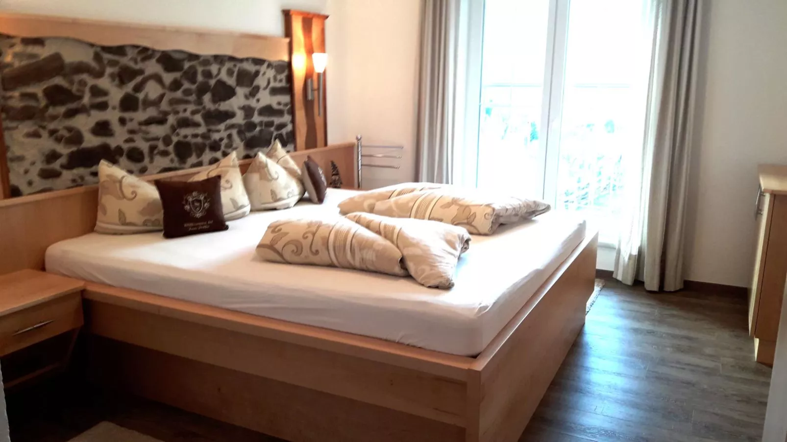 Petter 2-Bedroom