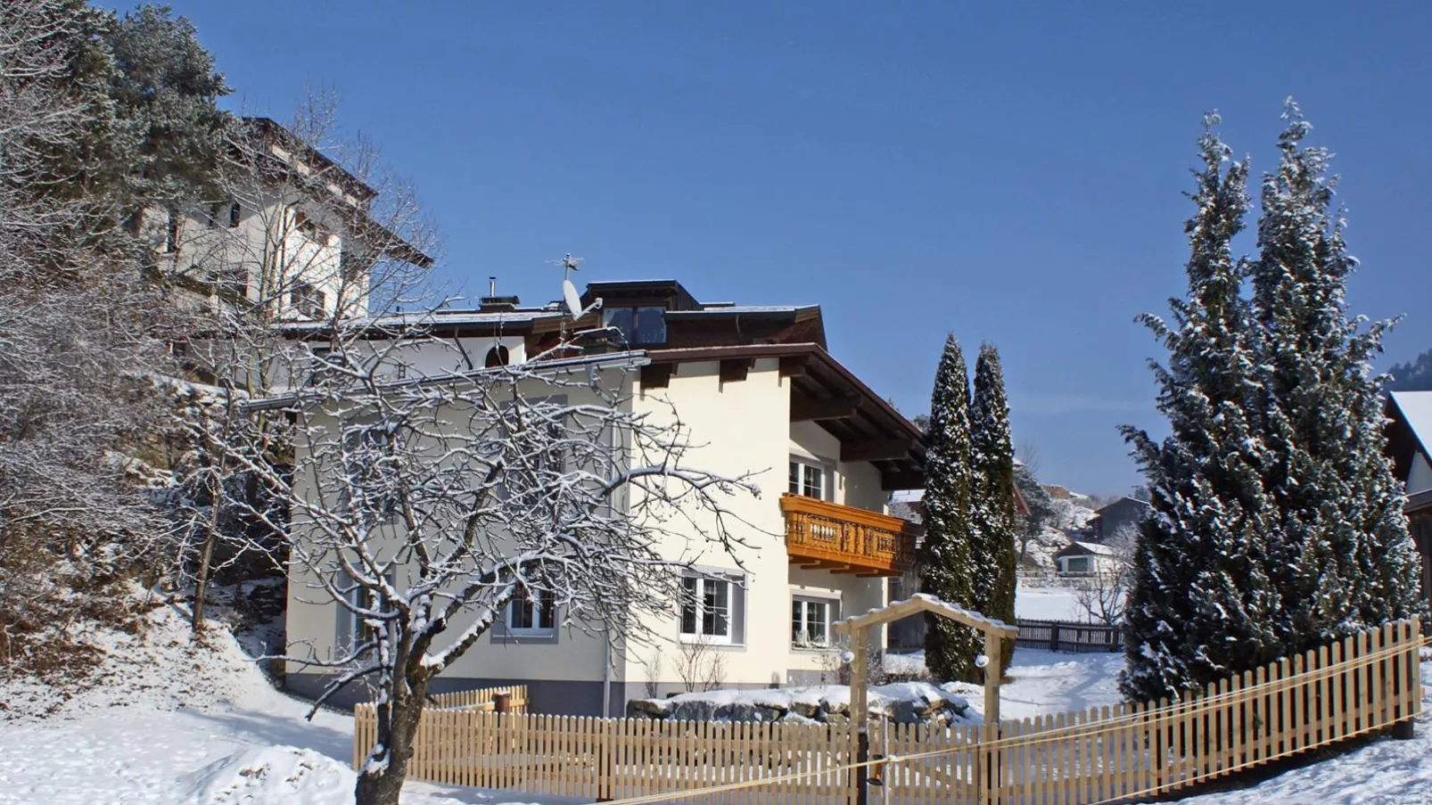 exteriorwinter