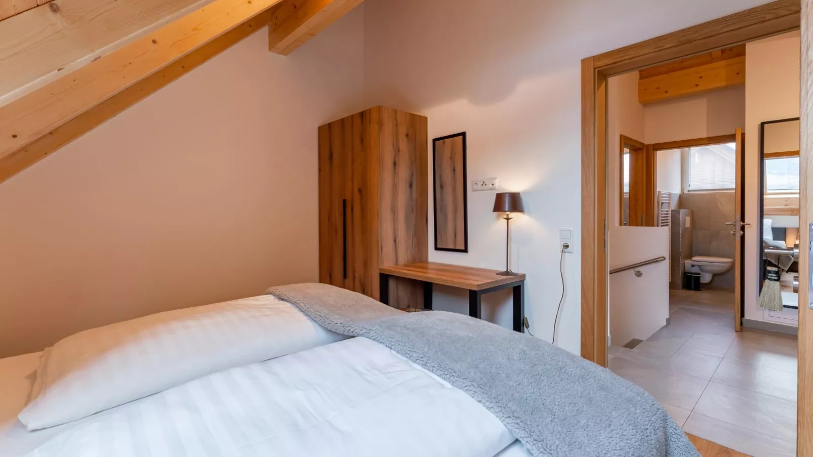 Mountain Chalet Esttes-Bedroom