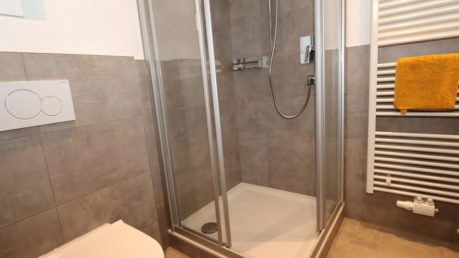 Ferienhaus Wolf-Bathroom