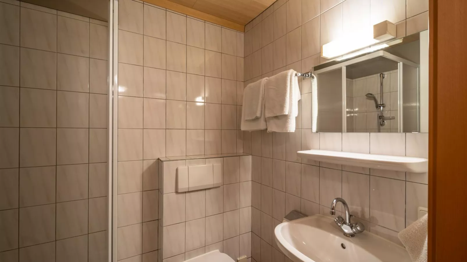 Apartment Marina-Badezimmer