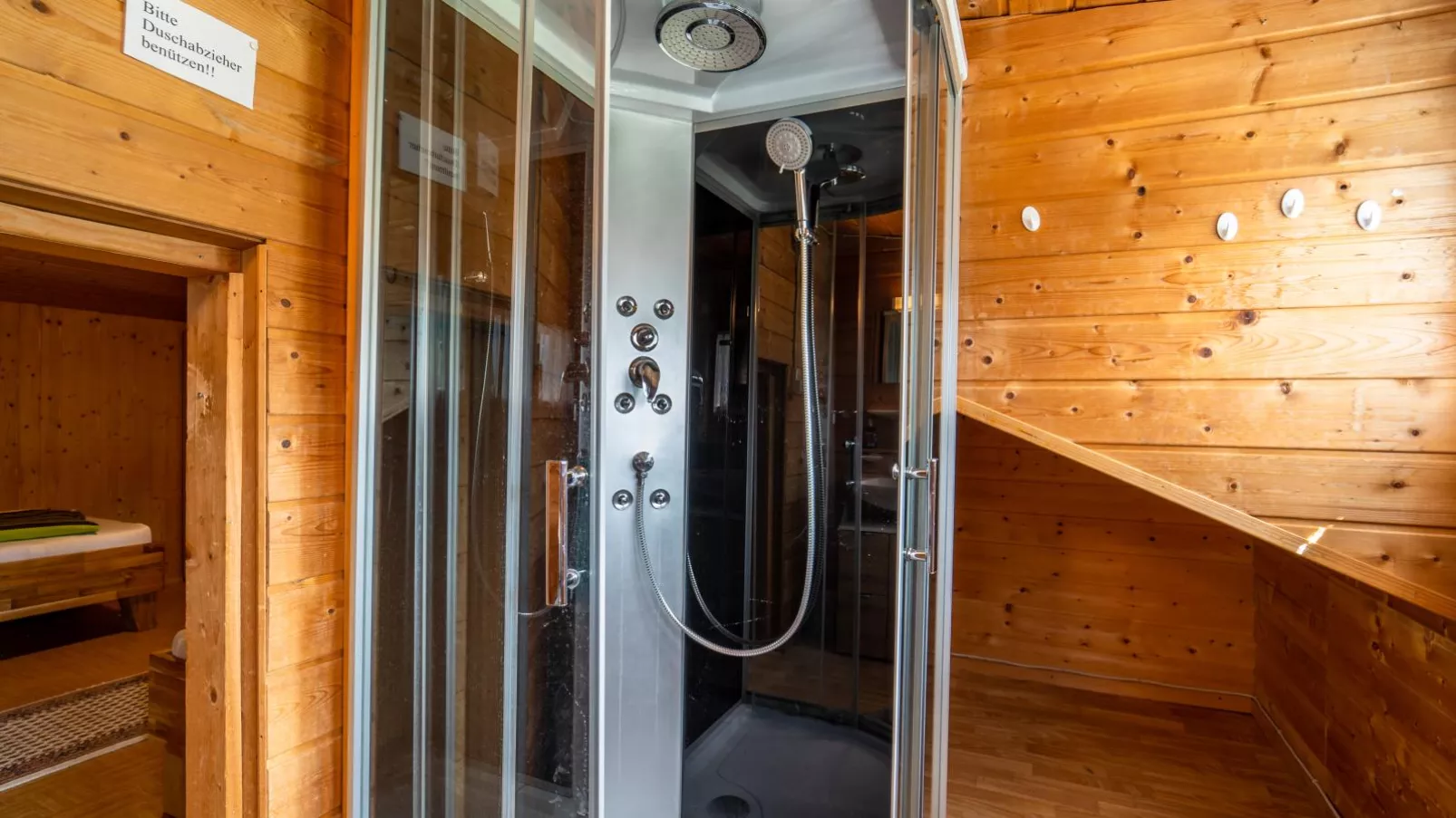 Vonderleu-Bathroom
