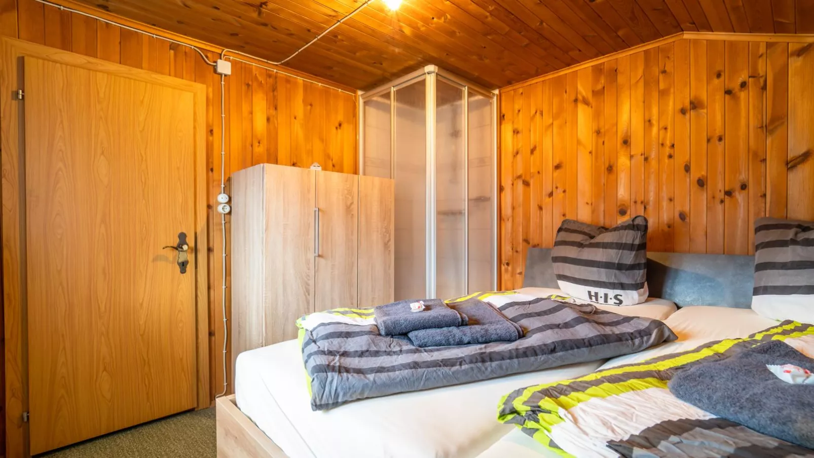 Vonderleu-Bedroom