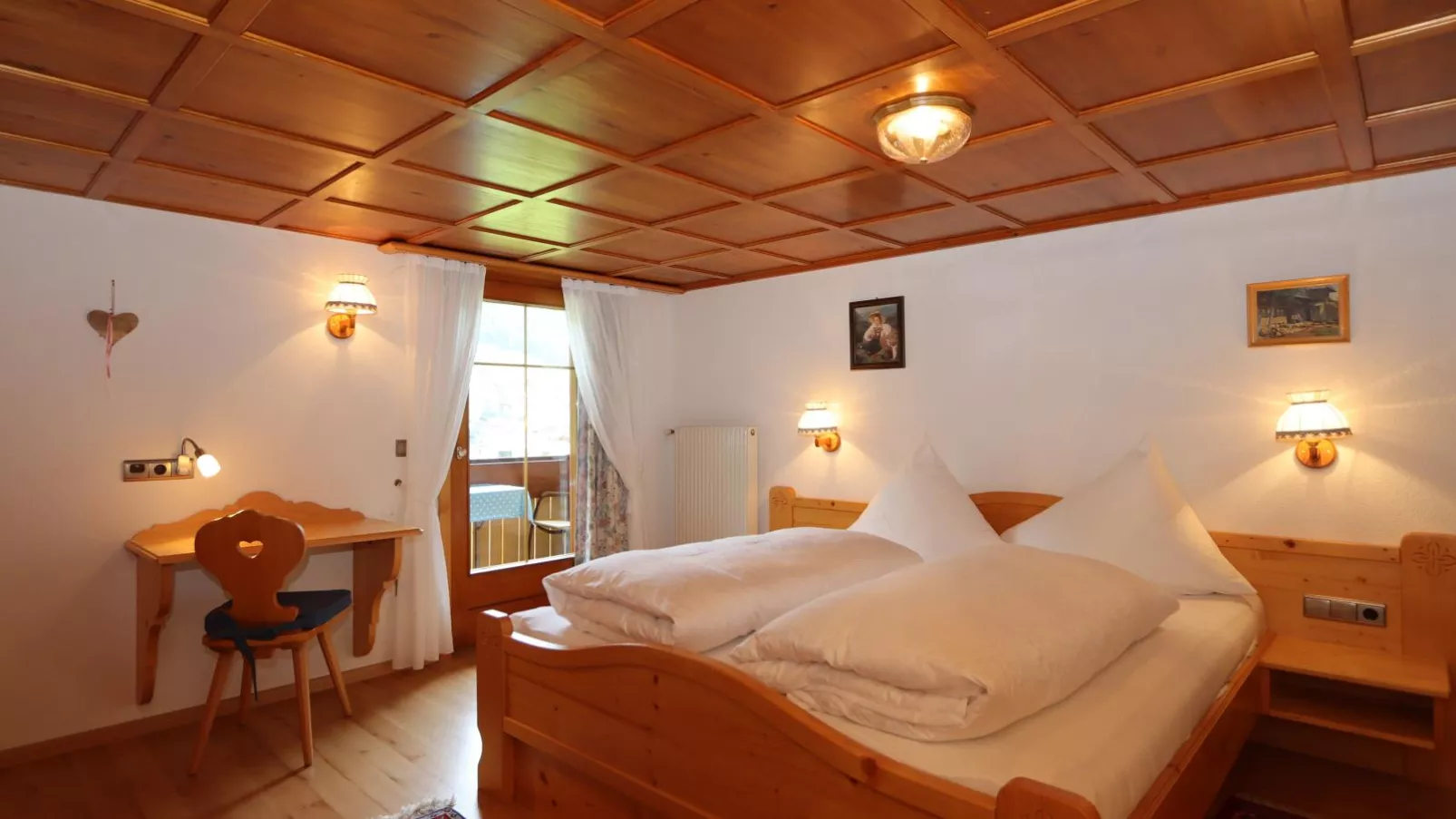 Enzianhof-Schlafzimmer
