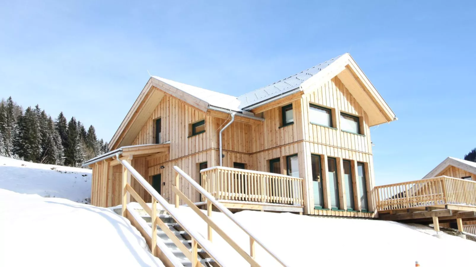 Lachende Eule-Exterior winter