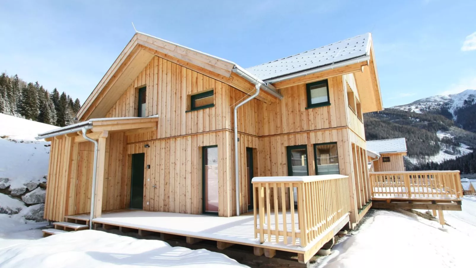 Lachende Eule-Exterior winter