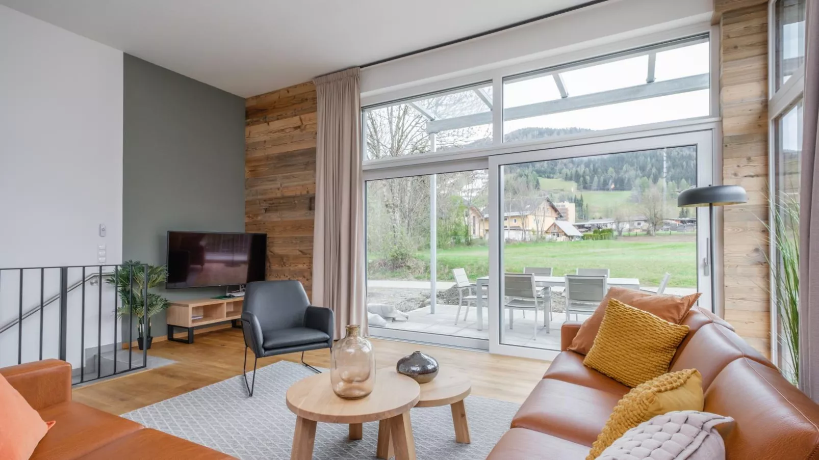 Aquarius Haus 7 TOP 16-Living room