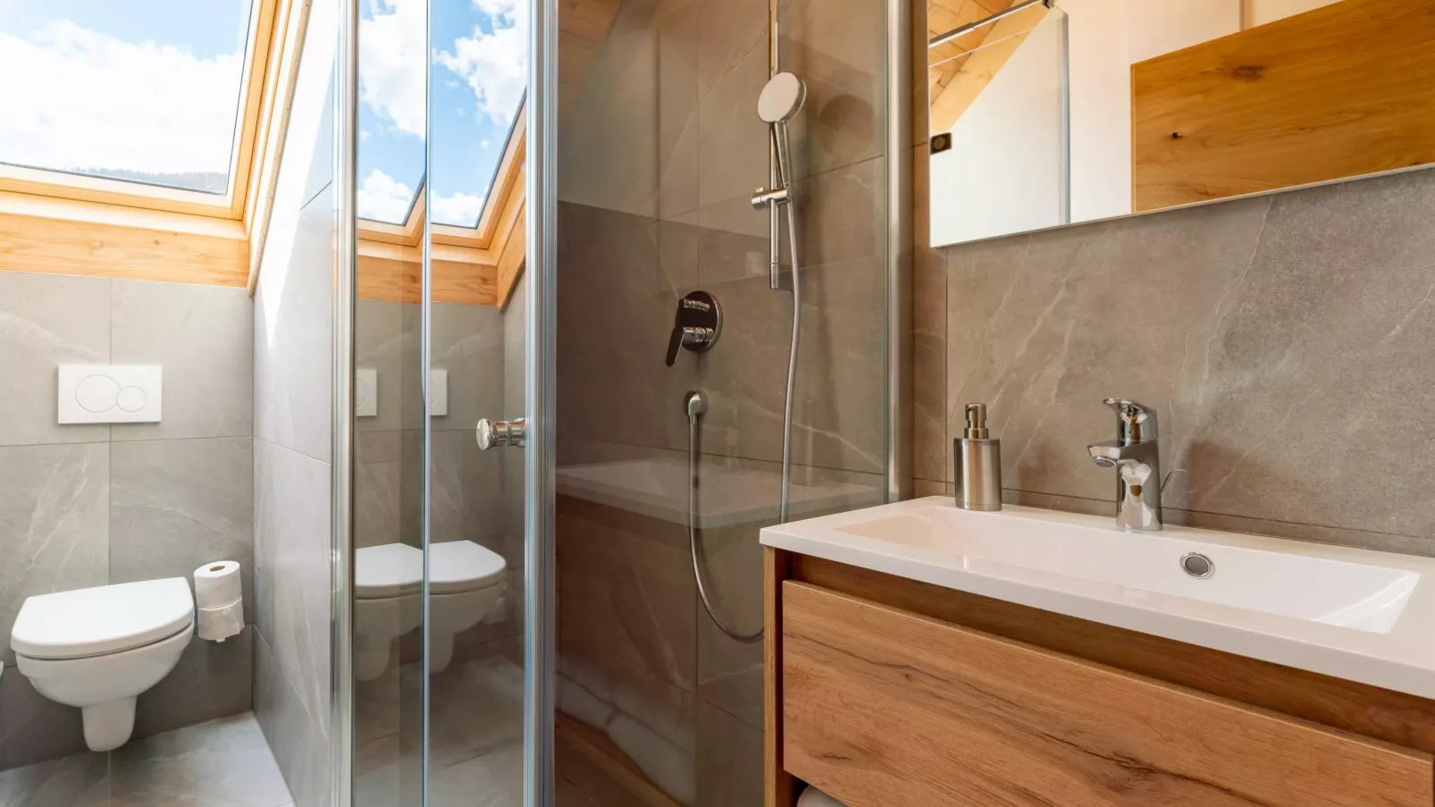 Mountain Chalet An der Mur-Bathroom