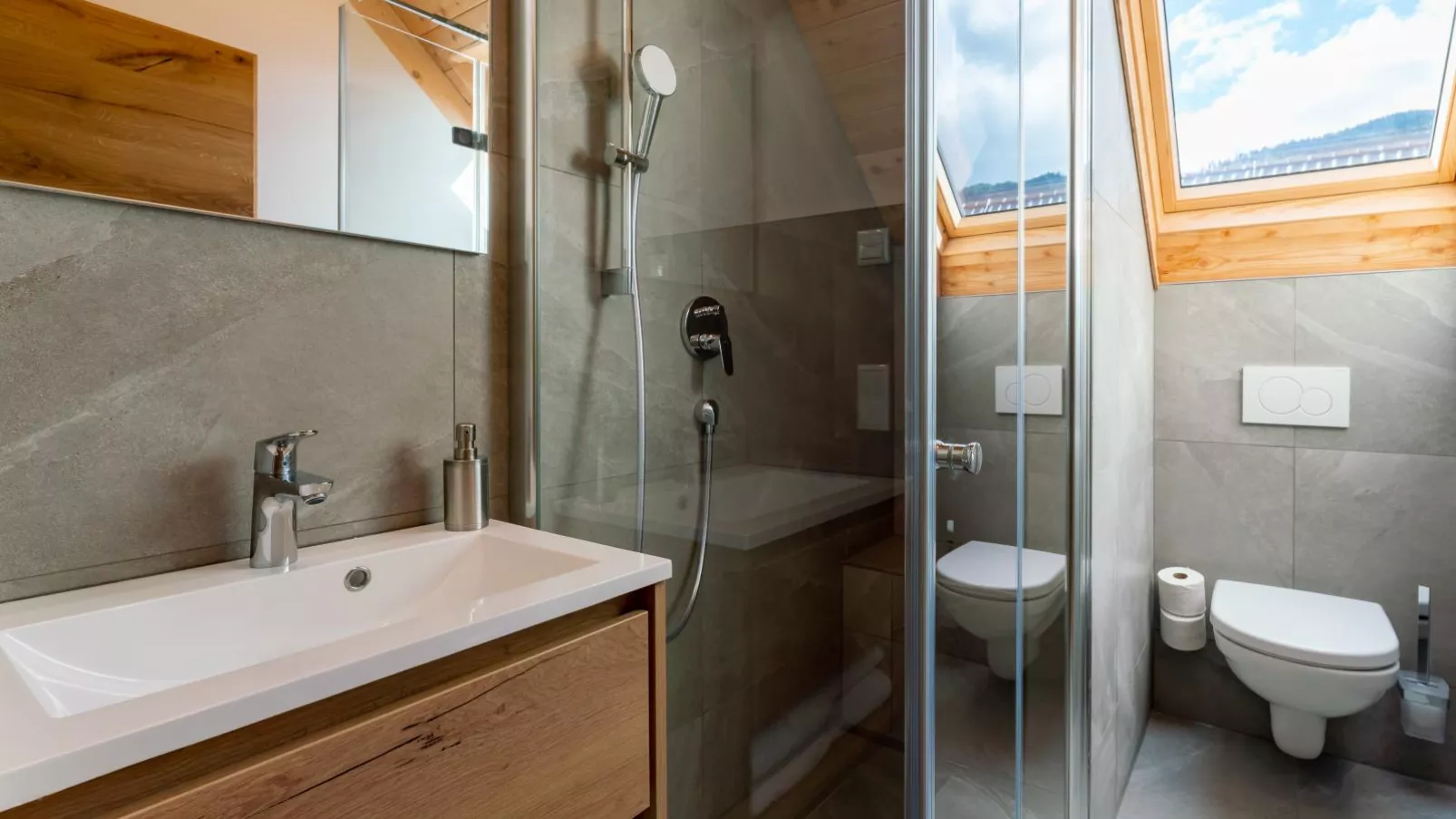 Mountain Chalet An der Mur-Bathroom
