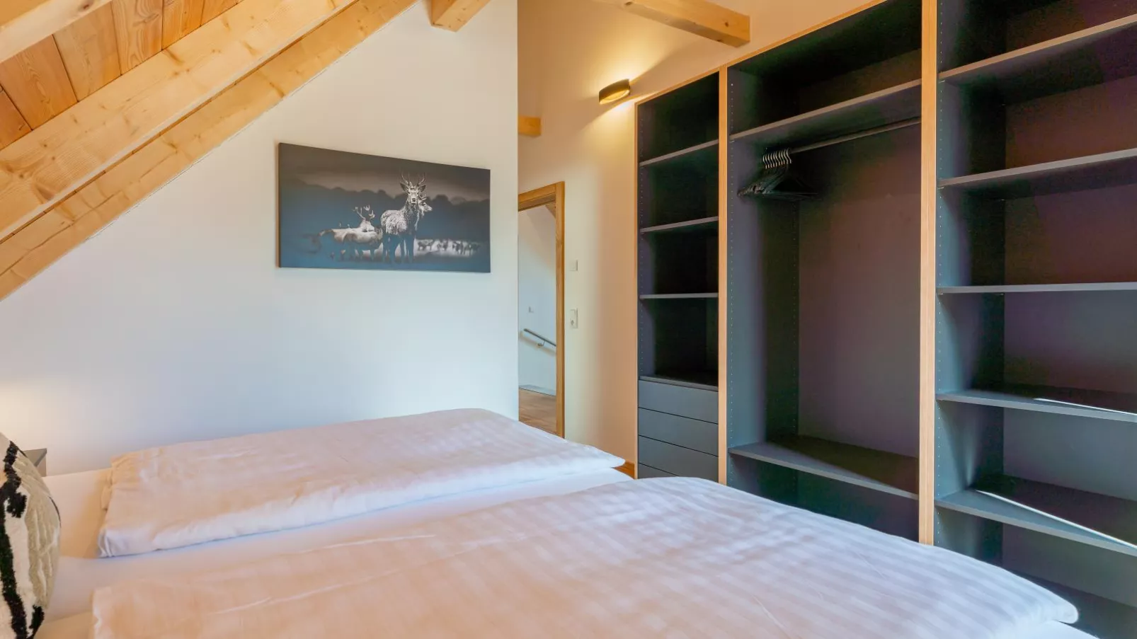 Mountain Chalet An der Mur-Bedroom