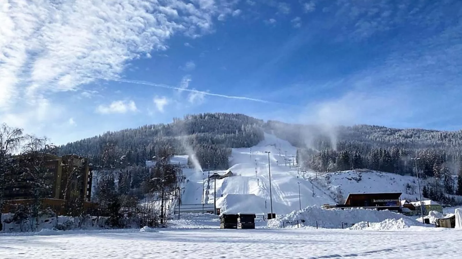 Mountain Chalet Chapeau-Area winter 5km