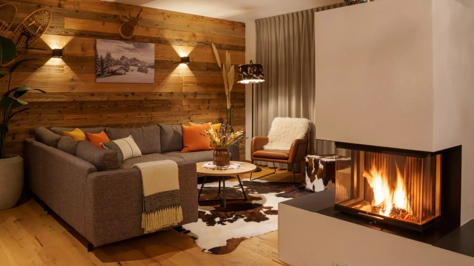 Mountain Vista-Living room