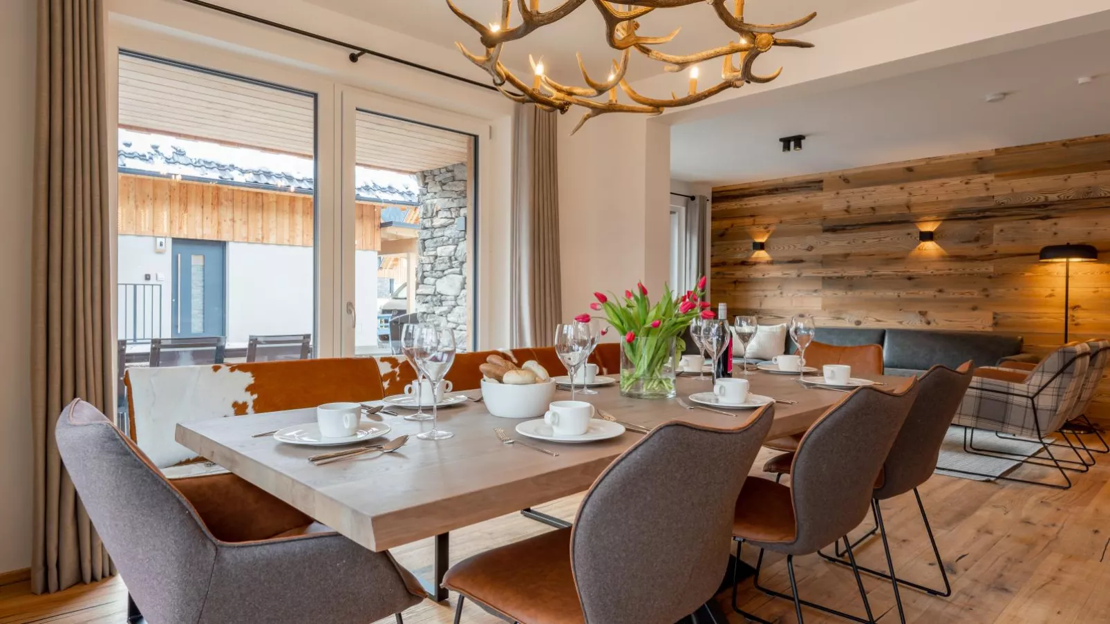 Mountain Chalet Dahoam-Dining room