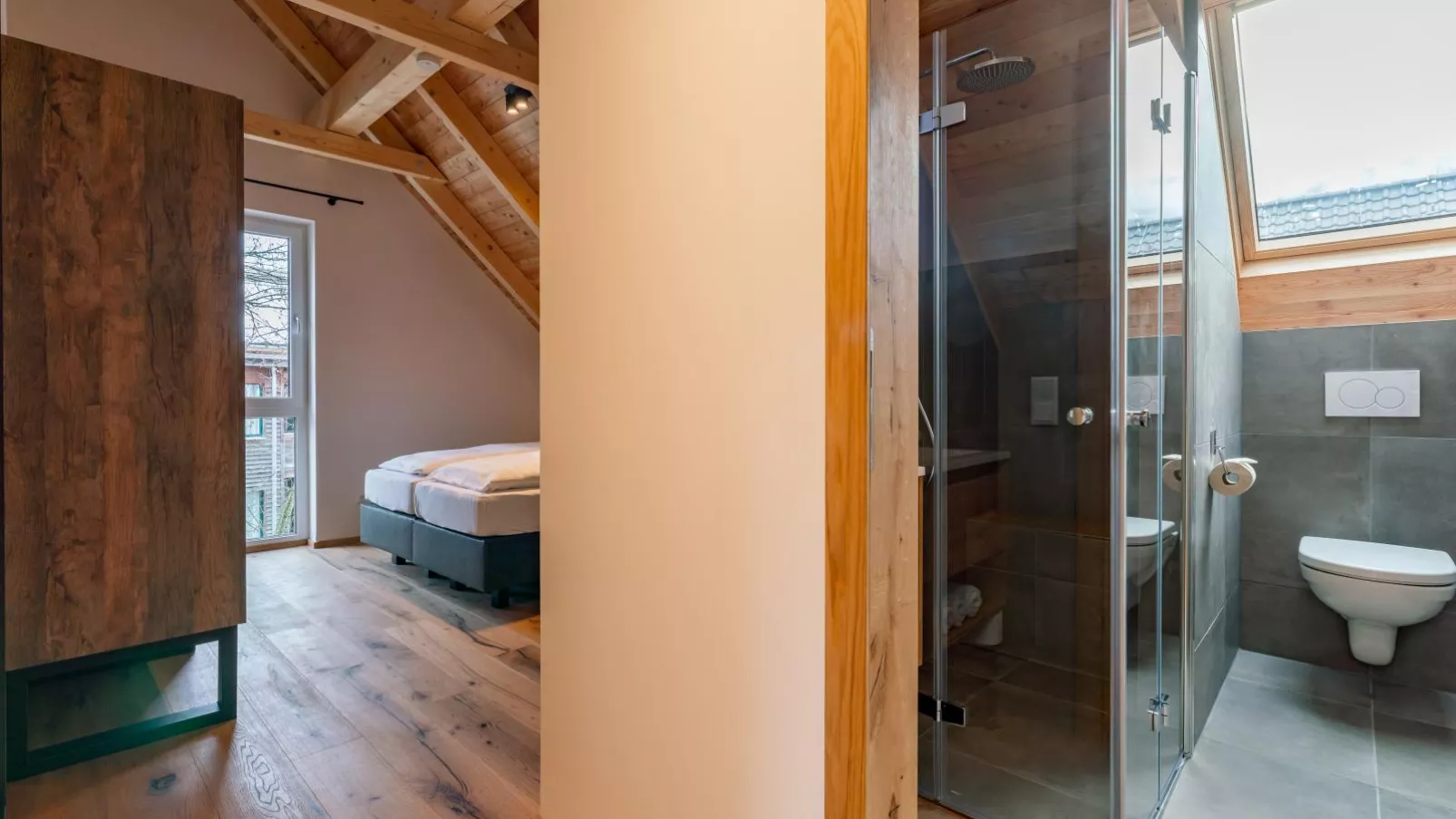 Mountain Chalet Dahoam-Bedroom
