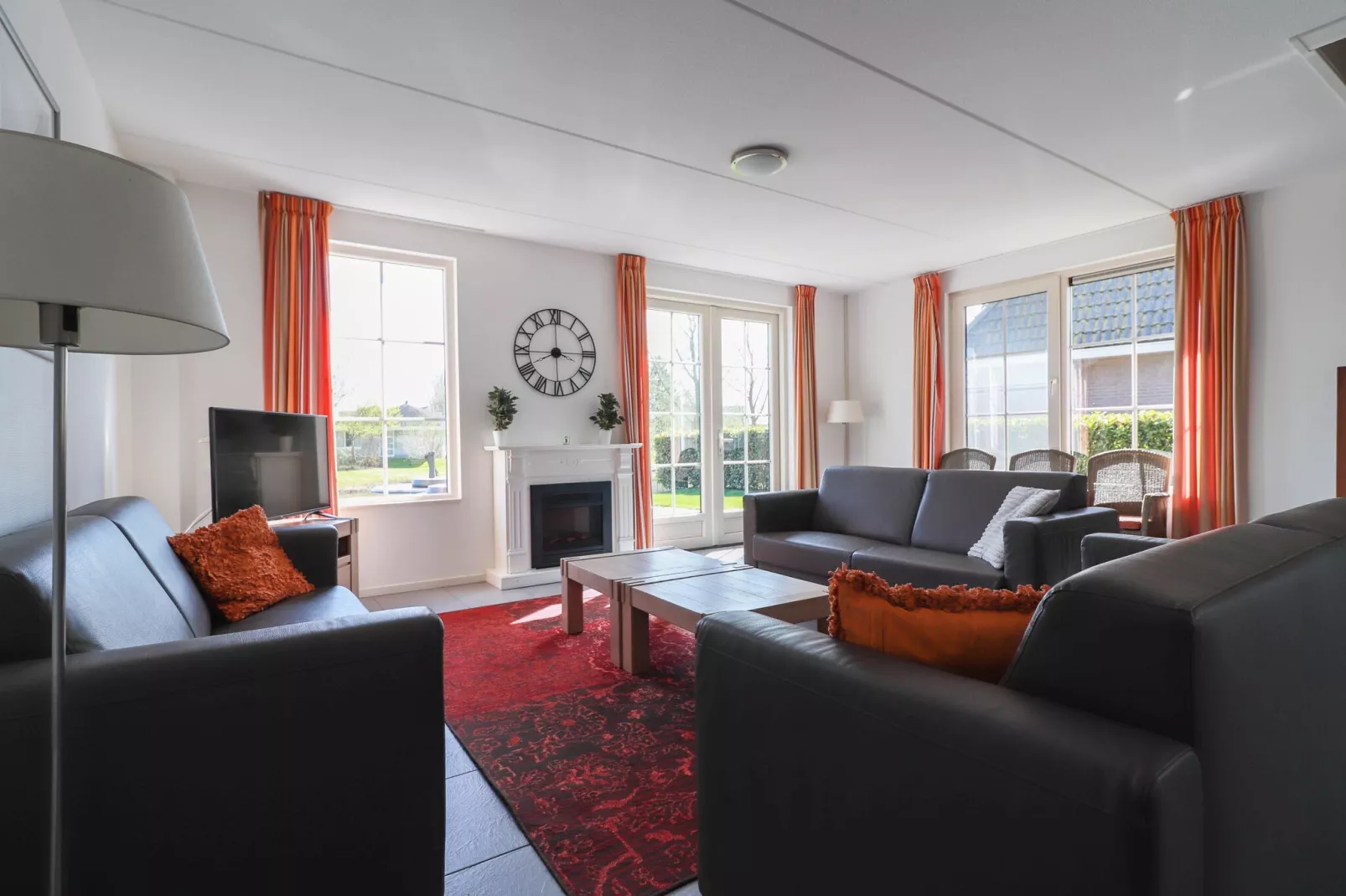 Beach Resort Makkum 32-Living room