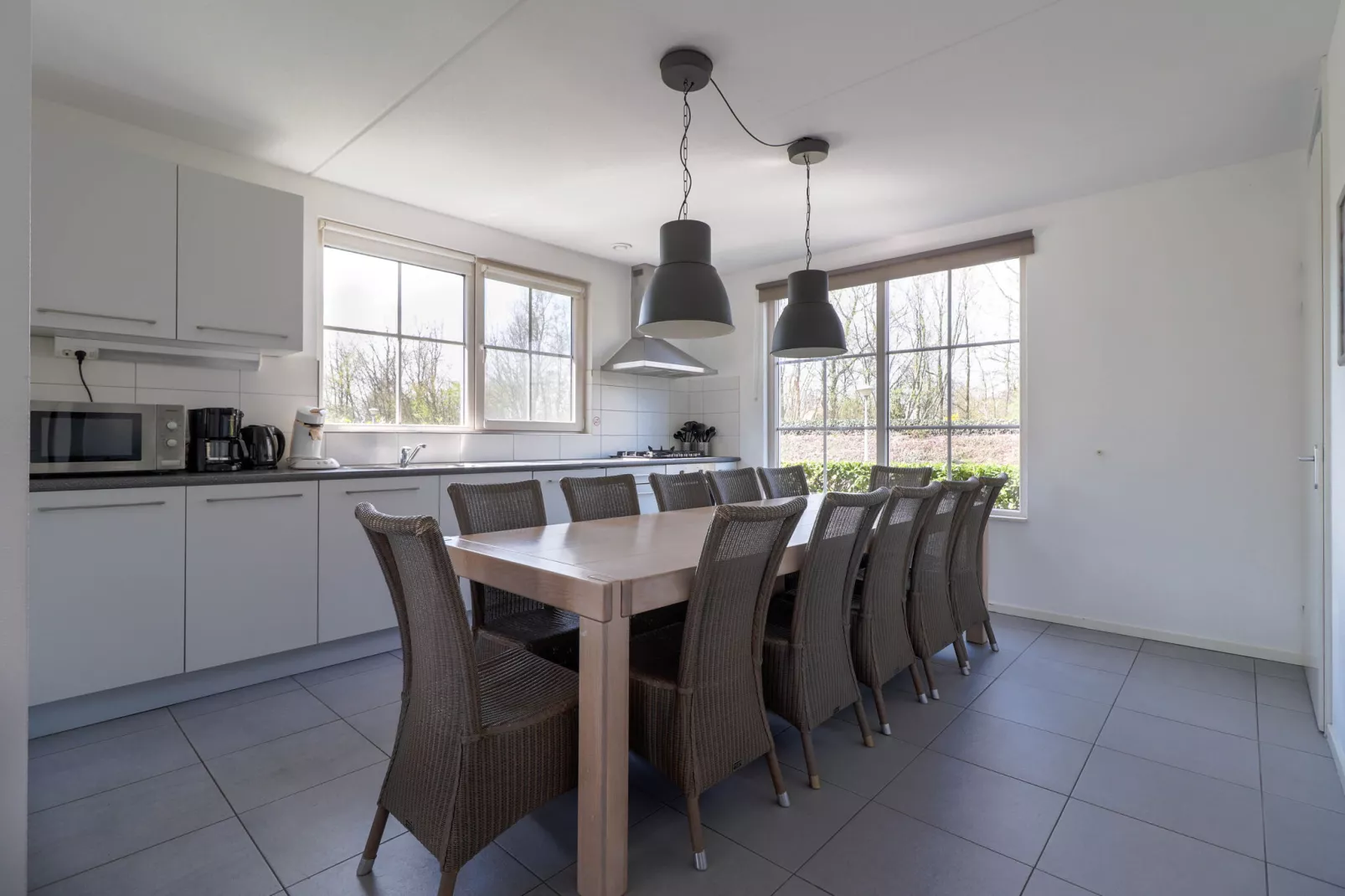 Beach Resort Makkum 32-Kitchen