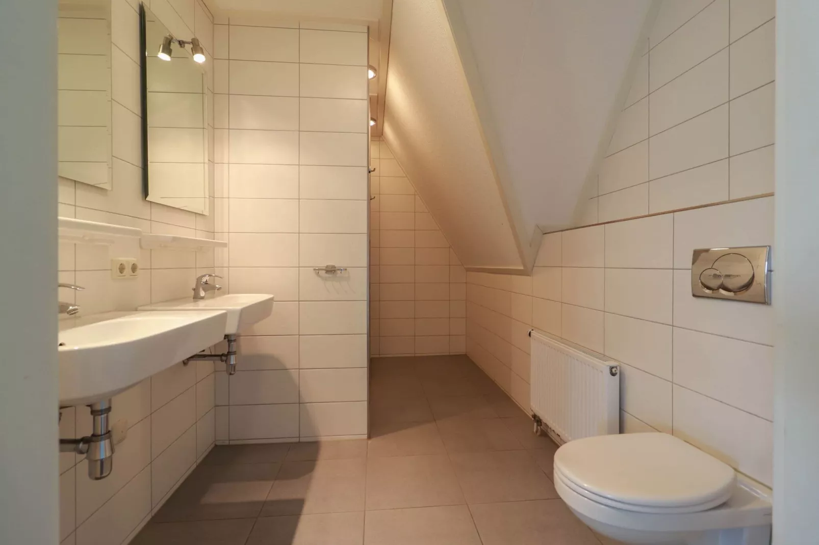 Beach Resort Makkum 32-Bathroom