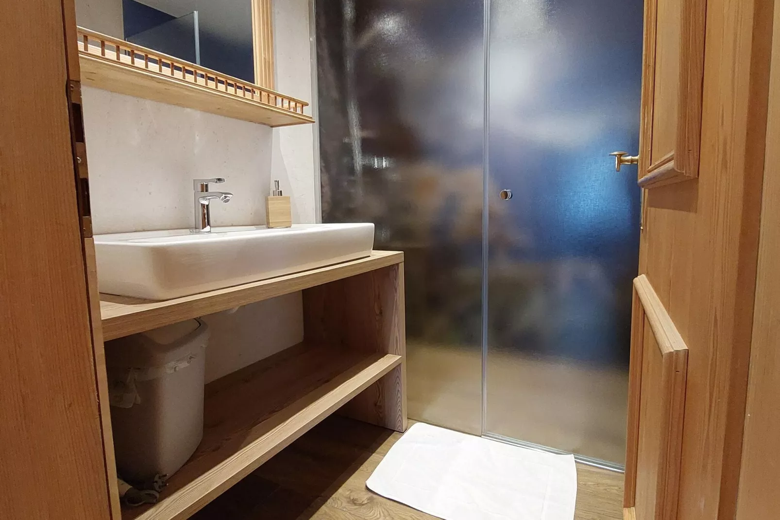 Thaler Hütte - Platzhirsch-Bathroom