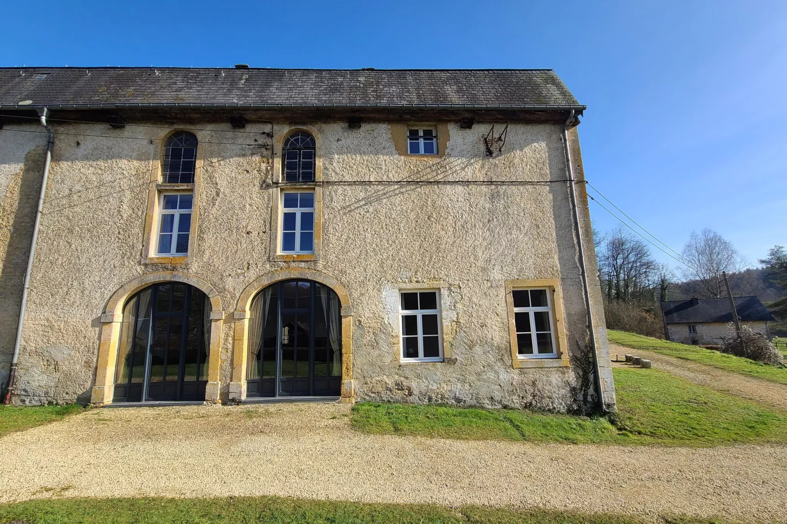 Forges d'Orval-Exterior summer